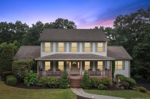 43 Deerwood Dr, Killingly, CT 06239-1508