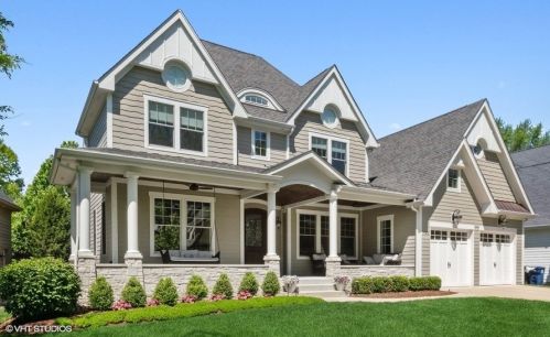 723 Wellner Rd, Naperville, IL 60540-6727