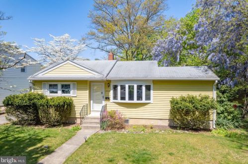 1405 Cedar Ave, Haddon Heights, NJ 08035-1801