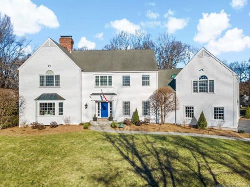 11 Turner Ridge Ct, Wilton, CT 06897-1735