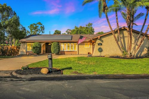 1525 Fair Glen Rd, El Cajon, CA 92019-3715