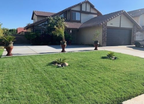 1014 Glenn Ct, Lancaster, CA 93535-4898