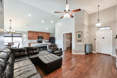 10432 Winding Passage Way, Fort Worth TX  76131-3986 exterior