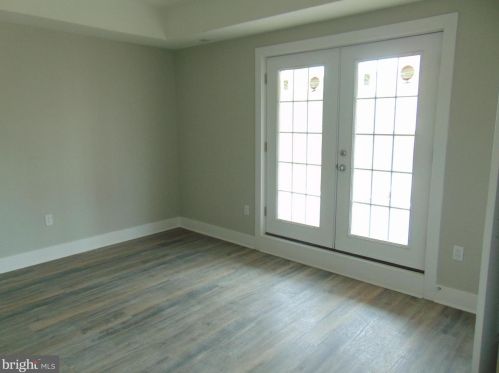 219 Market St, Camden NJ  08102-2402 exterior