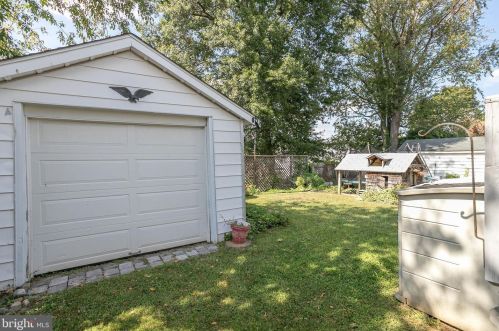 137 Churchill Ave, Trenton NJ  08610-3501 exterior