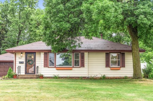 7617 29th St, Minneapolis MN  55426-3220 exterior
