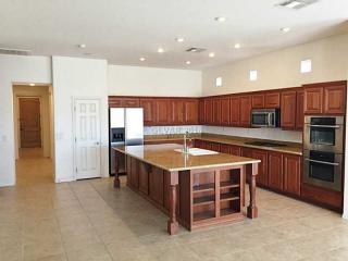 480 Via Stretto Ave, Henderson NV  89011-0838 exterior