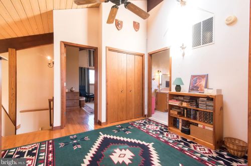 80 Quinn Lea Rd, Harpers Ferry WV 25425-5372 exterior