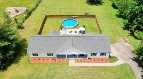 170 Brookfield Dr, Stockbridge GA  30281-1555 exterior