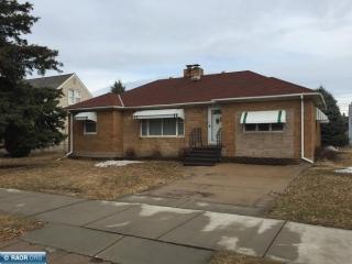 713 9th St, Virginia, MN 55792-2321