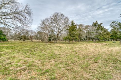 4179 Stokes Rd, Bellvue TX 77418-4139 exterior