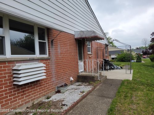 43 Yorktowne Pkwy, Lakehurst, NJ 08759-6349