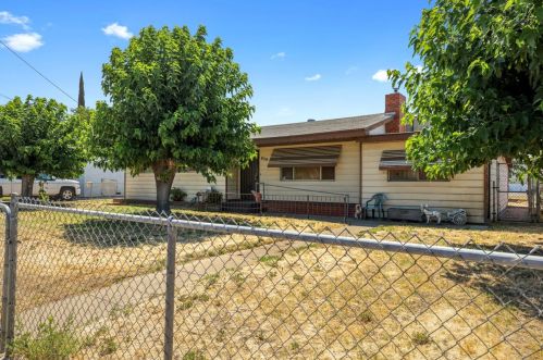 859 E St, Valley Home, CA 95361-3229