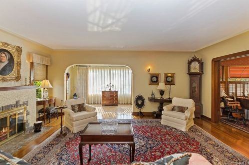 3573 Beechwood Pl, Riverside CA  92506-1214 exterior