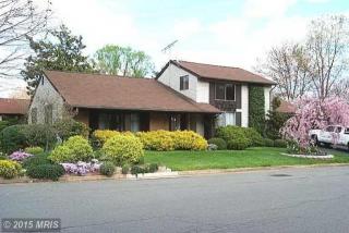 513 Avondale Dr, Dulles VA  20164-1212 exterior