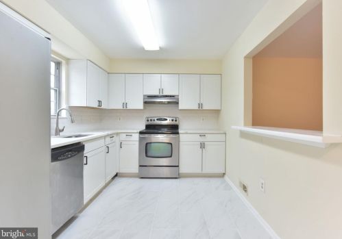 10350 Castlehedge Ter, Silver Spring MD 20902-5808 exterior