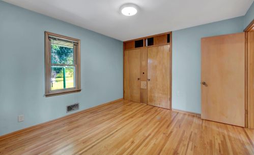 3932 Homewood Ave, Saint Paul MN  55110-4507 exterior