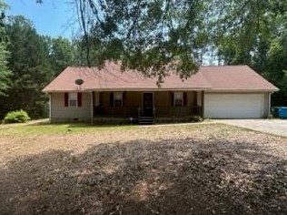 217 Louise Dr, Commerce, GA 30529-1392