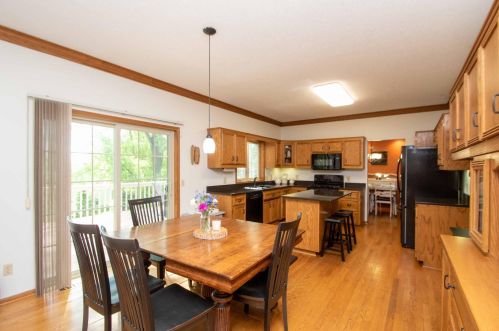 9063 Duckwood Trl, Saint Paul MN  55125-8687 exterior