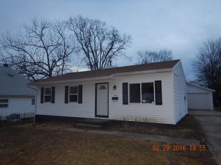 1335 Rockwell St, Kewanee, IL 61443-2569