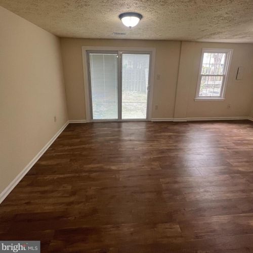 2824 Mozart Dr, Silver Spring MD 20904-6832 exterior