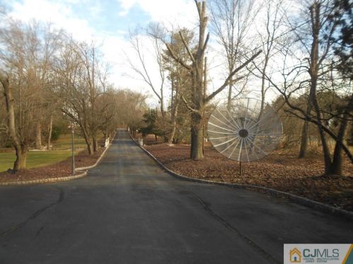 173 Butler Rd, Princeton NJ  08540-8504 exterior