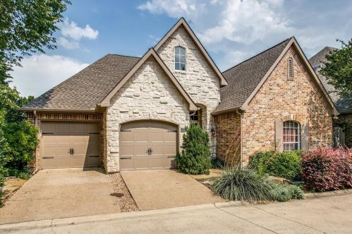 5762 Belmont Ave, Dallas, TX 75206-6802