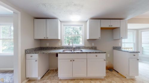 4100 Coatsworth Dr, Rex GA 30273-1500 exterior