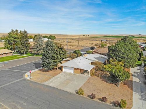 613 Franklin St, Connell, WA