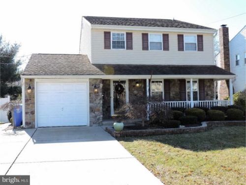 118 Fernwood Ave, Burlington, NJ 08016-2502