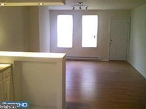 2342 Greenwich St, Philadelphia PA  19146-4109 exterior