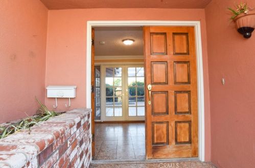 915 Hilda St, Anaheim CA  92806-4844 exterior