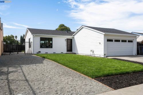 3313 Brigadoon Way, San Jose, CA 95121-1320