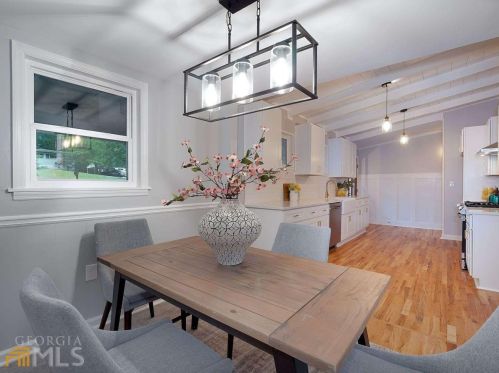 2114 Drew Vly Rd, Atlanta GA  30319-3918 exterior