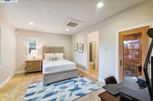 7867 Kennard Ln, San Ramon, CA 94582-5388