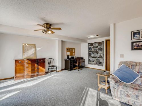 199 Bridlewood Dr, Saint Paul MN  55119-4669 exterior
