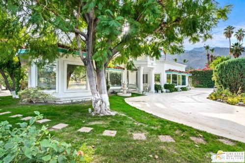 875 Tamarisk Rd, Palm Springs, CA 92262-5735