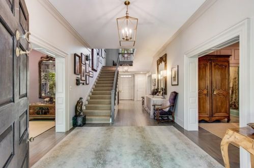 3229 Arden Rd, Atlanta GA  30305-1918 exterior