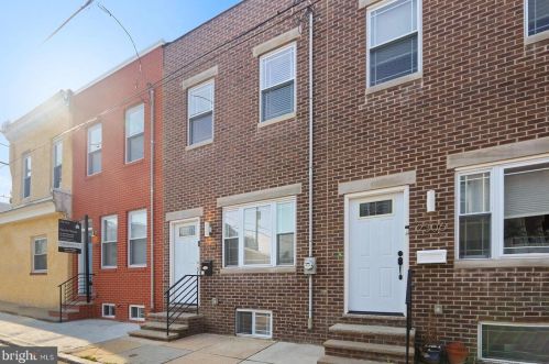 2304 Greenwich St, Philadelphia, PA 19146-4109