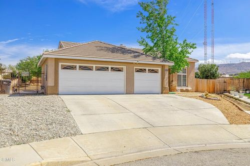 42100 Quail Run Way, Lancaster, CA 93536-3725