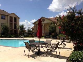 520 Fm 306, New Braunfels TX  78130-2100 exterior