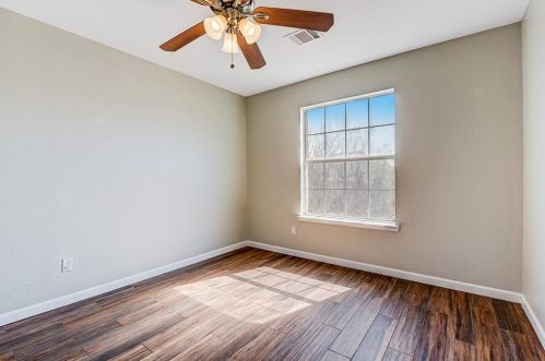 3908 Randall Ln, Carrollton TX 75007-1085 exterior