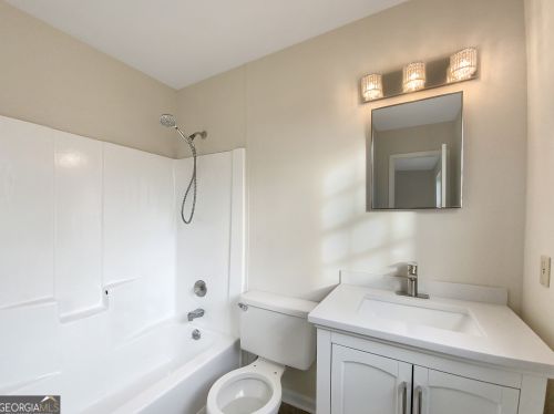 3609 Charlotte Dr, Rex GA 30273-1215 exterior