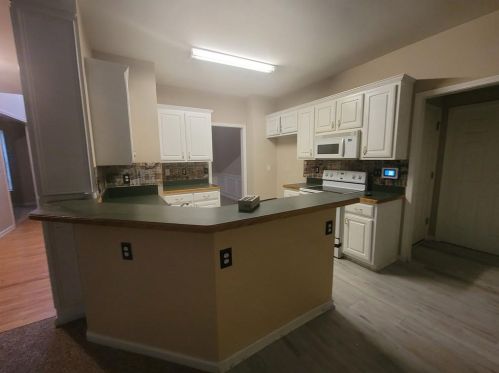 1902 Sheldon Ln, Conyers GA  30094-2079 exterior