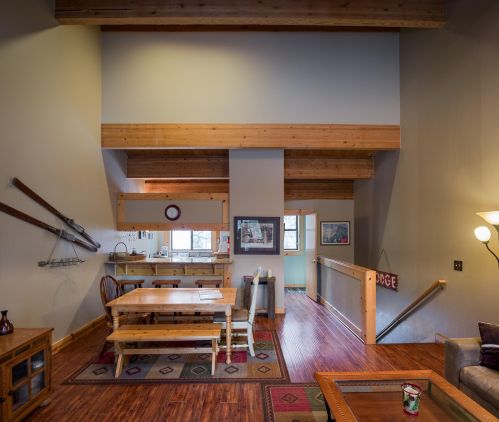 3015 Silver Strike, Truckee CA  96161-4207 exterior