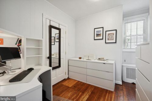 1013 Greenwich St, Philadelphia PA  19147-6320 exterior