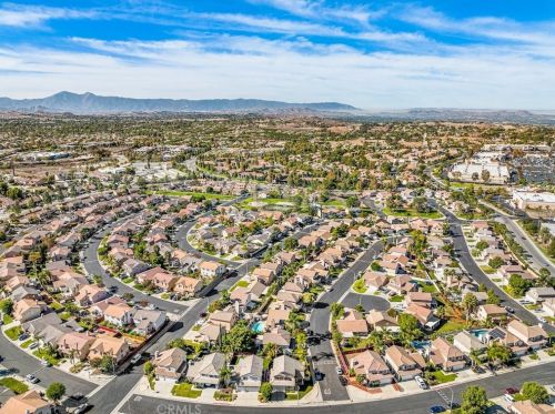 7631 Canberra Way, Riverside CA  92508-6067 exterior