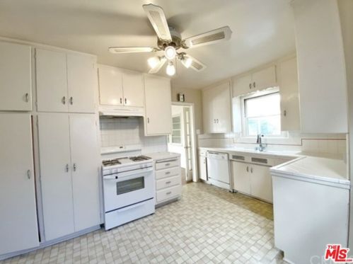 433 Citrus St, Orange CA  92868-2140 exterior