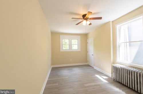 1649 Hunting Park Ave, Philadelphia PA 19140-2826 exterior