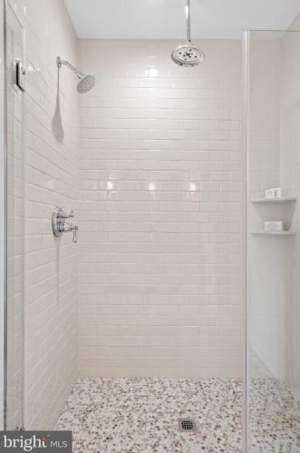 541 22nd St, Philadelphia PA  19130-3130 exterior